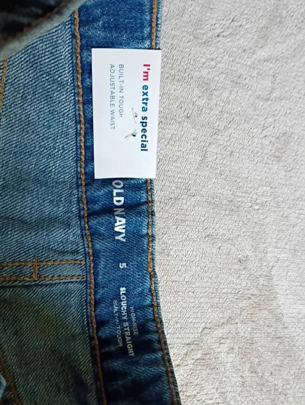NWT Old Navy Kids  Medium Blue Straight-Leg Jeans